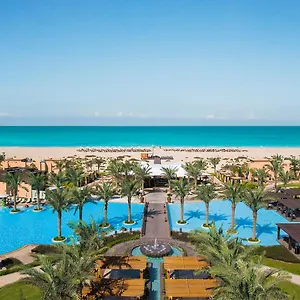 Курортный комплекс Saadiyat Rotana And